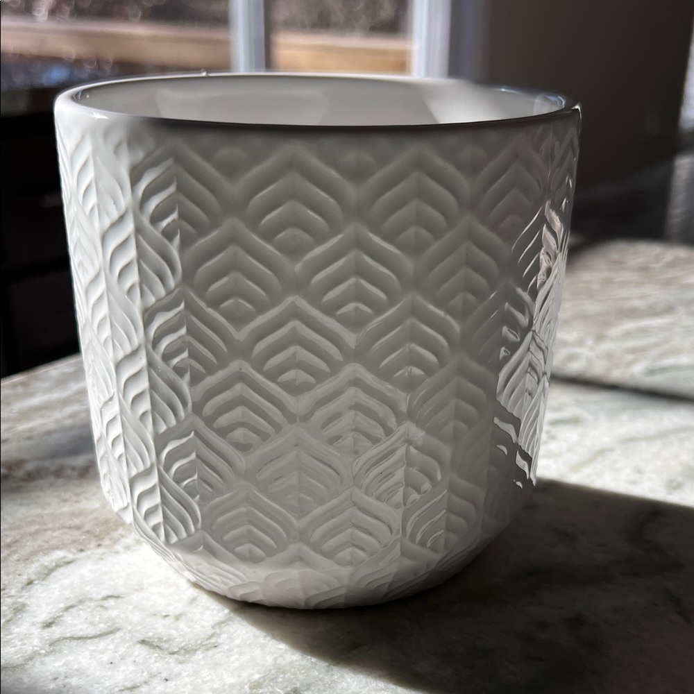 White Textured Ceramic Planter